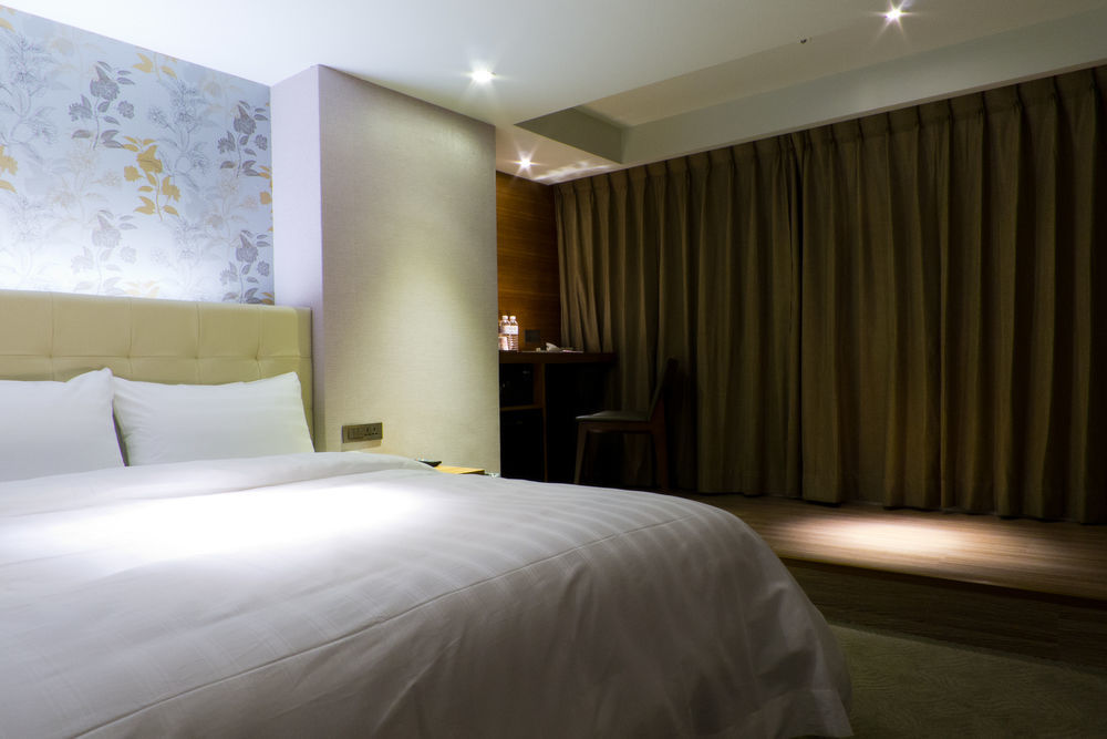 Urtrip Hotel Đài Bắc Ngoại thất bức ảnh