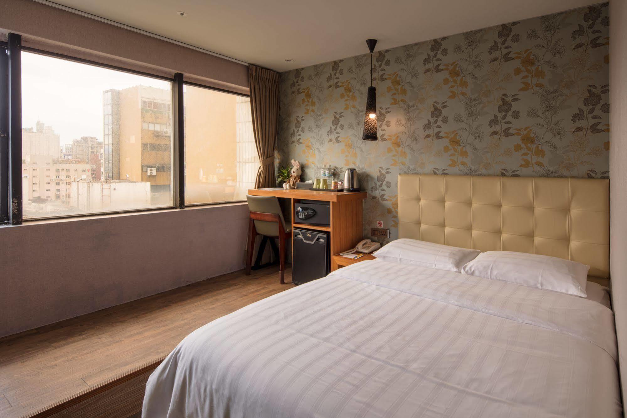 Urtrip Hotel Đài Bắc Ngoại thất bức ảnh